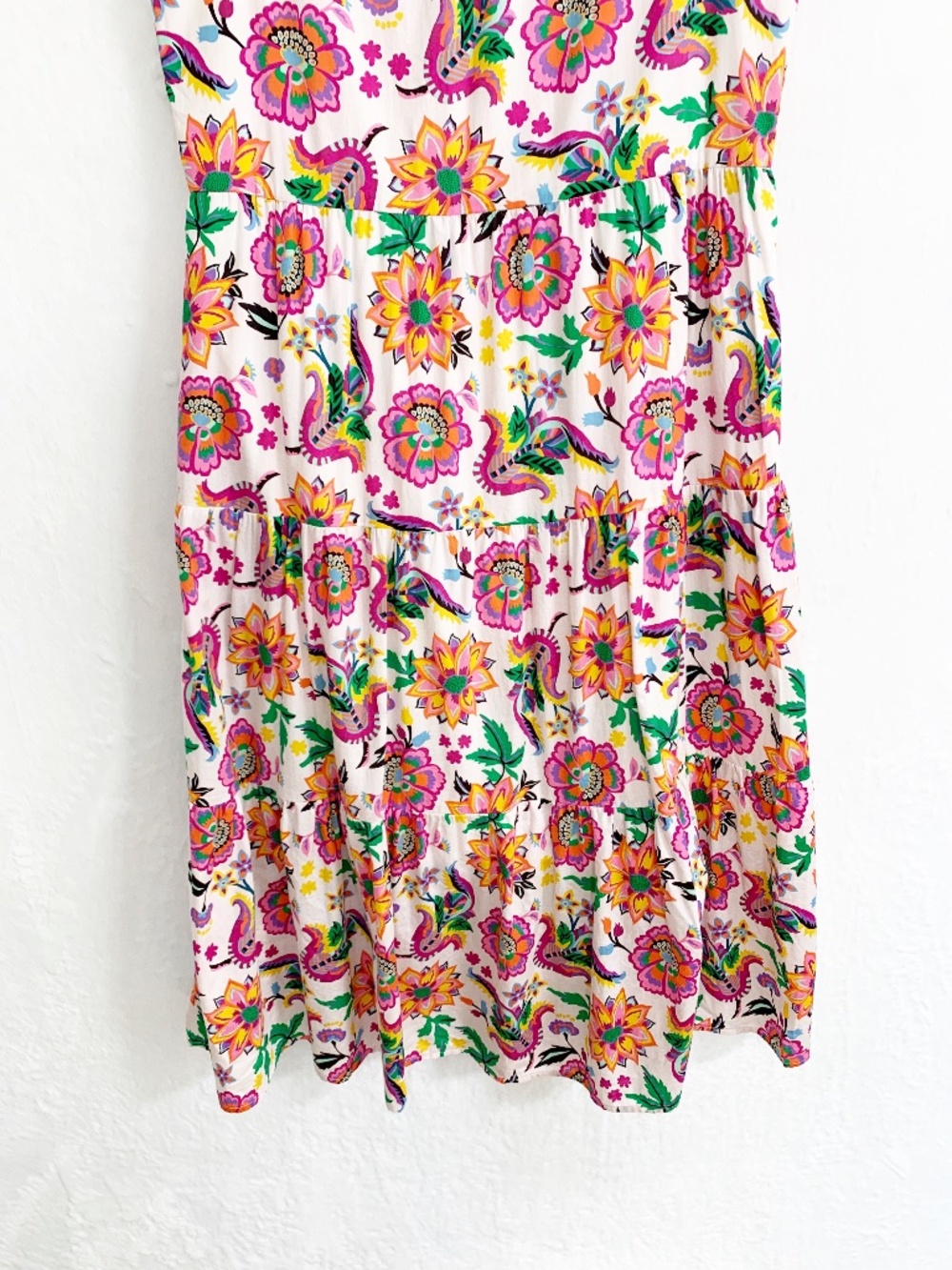 Crosby by Mollie Burch Wesley Ruffle Collar Tiered Midi Dress in Festival Floral - Picture 9 of 16